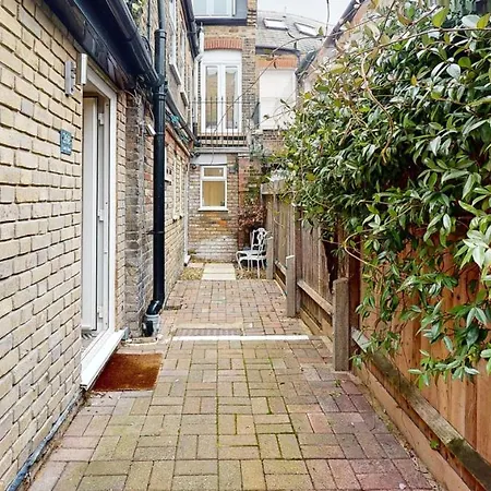 Wimbledon Studios Londres Exterior foto